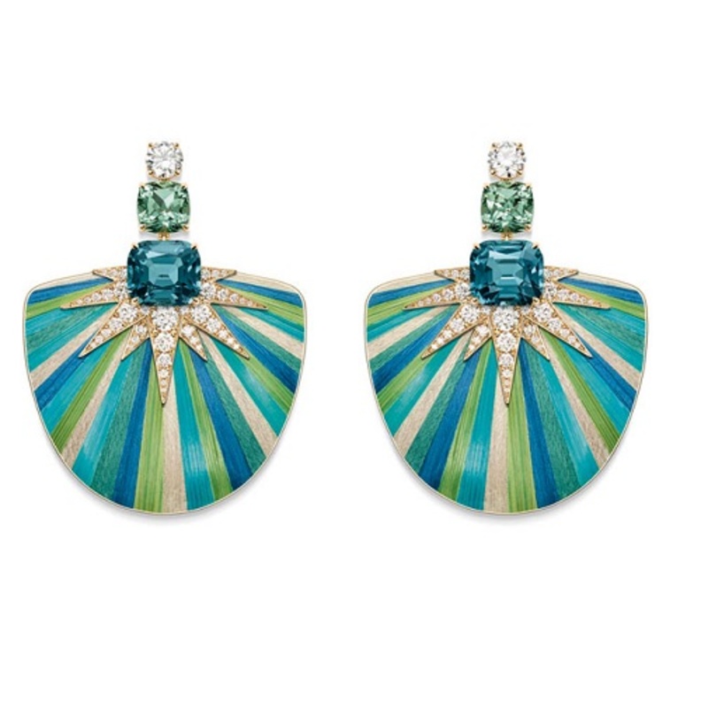 ماركتريه الريش من بياجيه