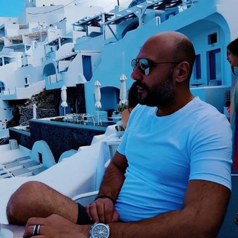 وليد فواز يعلن طلاقه بشكل رسمي من مي سليم