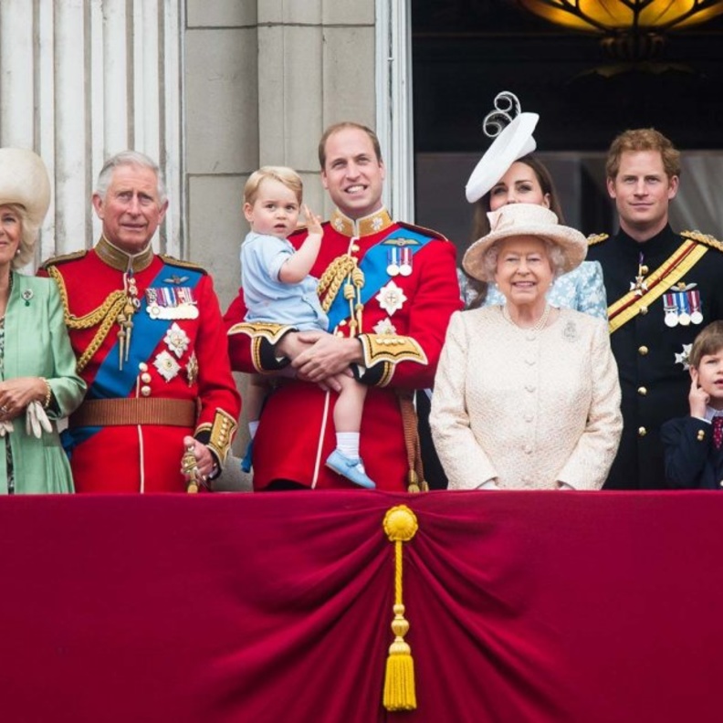 الأمير هاري عرف باسم سبايك ويلز