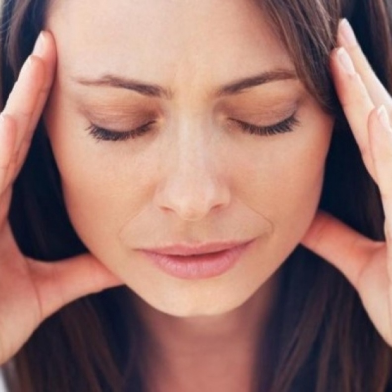 اسباب ضيق الشريان السباتي واعراضه