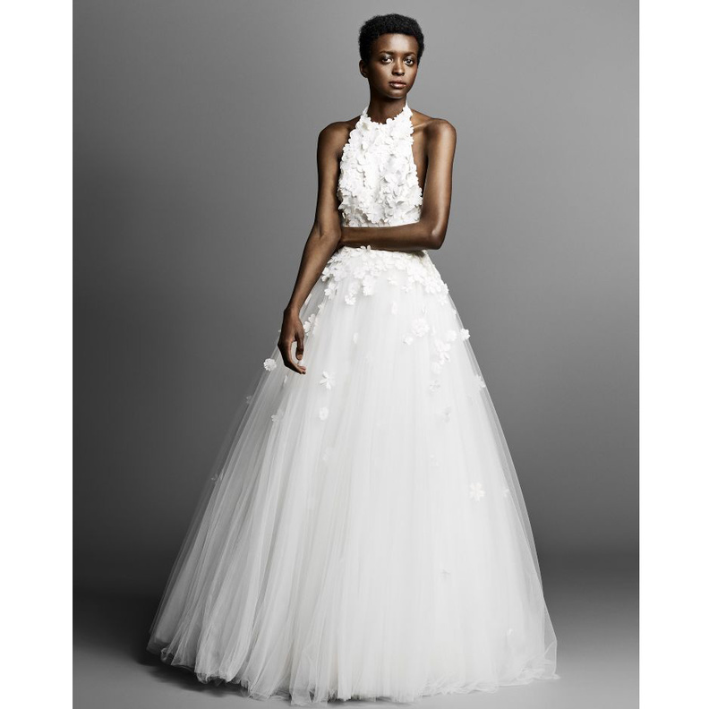 فساتين زفاف بقصة الـ halter من مجموعة Mira Zwillinger