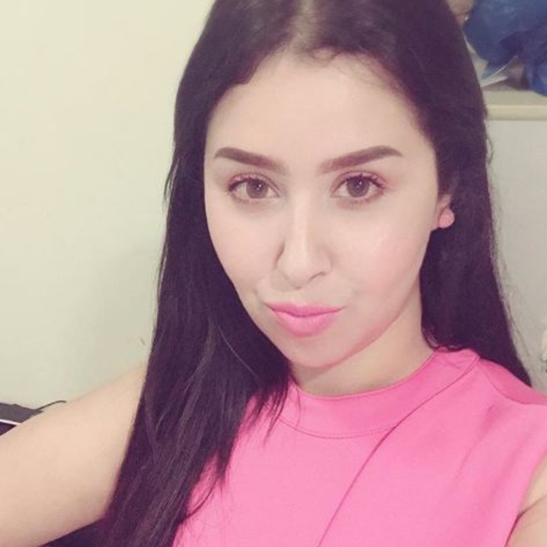 ايناس عز الدين