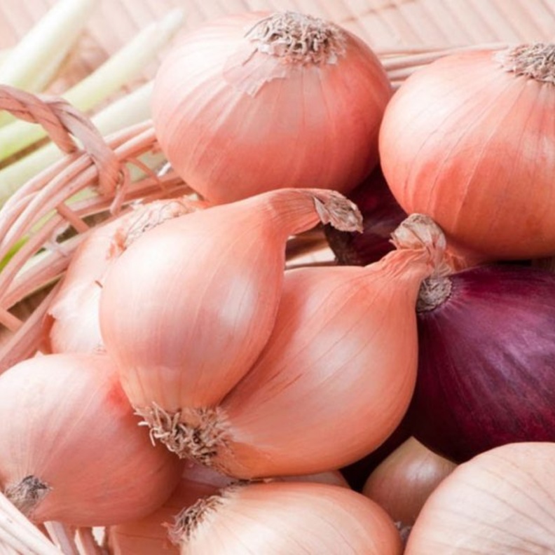  الكبريت في البصل يخفض الضغط