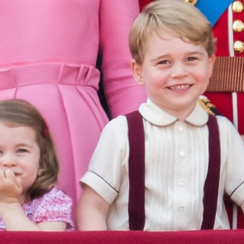 أهم قواعد الإتيكيت التي يجب أن يتعلمها أطفال العائلات الملكية قبل سن العاشرة