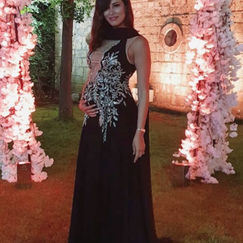 فستان سهرة من جورج حبيقة اختارته ريم سعيدي خلال الحمل