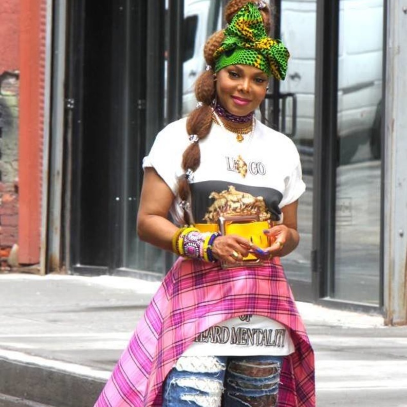 جانيت جاكسون تعود إلى الأضواء وتصور فيديو موسيقي في شوارع نيويورك