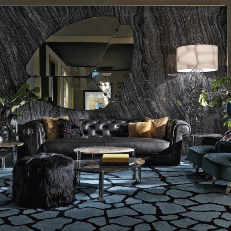  عاتي يتفرد بطرح التصاميم الداخلية من مجموعة روبرتو كافالي هوم في دولة الإمارات