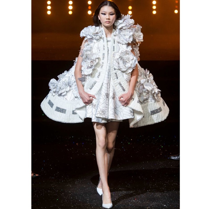 حذاء من viktor & rolf