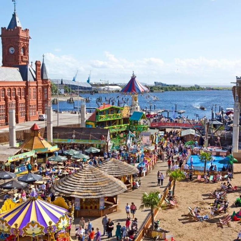 من Pembrokeshire Coast