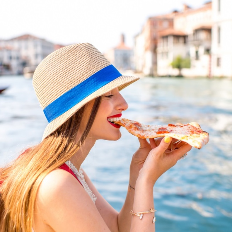 اطعمة مفيدة يمكنك تناولها اثناء السفر