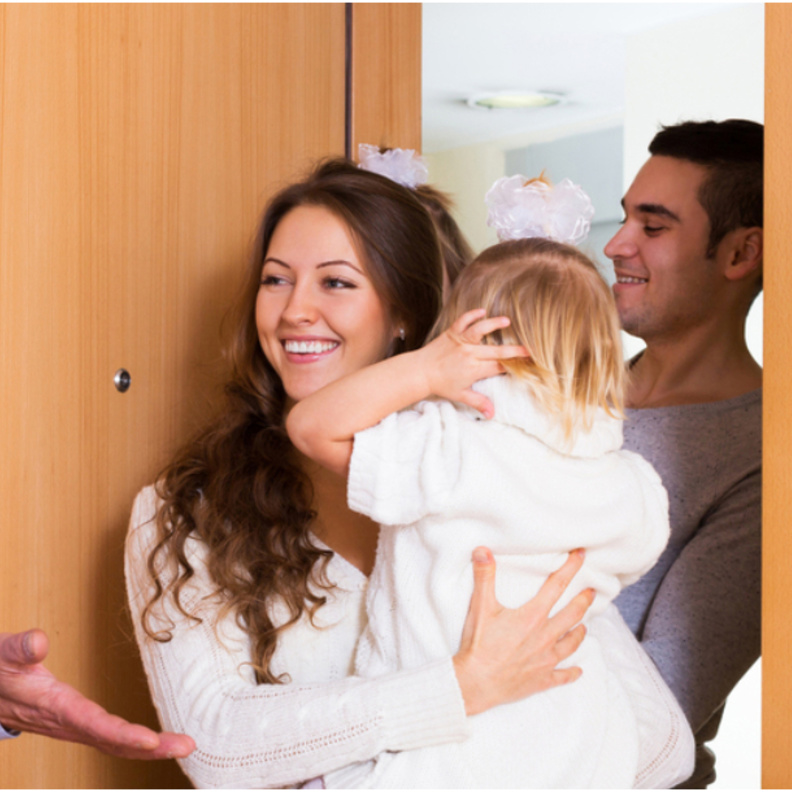 عند اصطحاب الأطفال في الزيارات كيف يتقبل المضيفون وجودهم