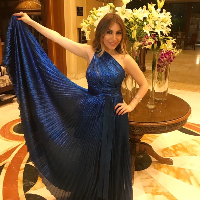 احلام تألقت هذا الأسبوع بفستان فاخر مع التول والتطريز