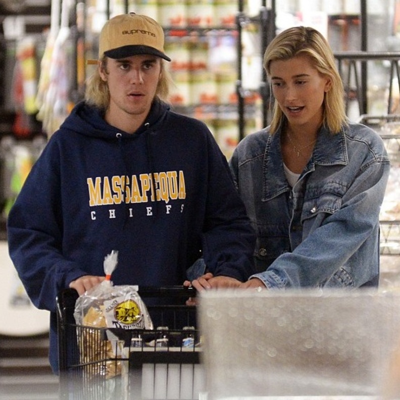 جاستن بيبر وهايلي بالدوين