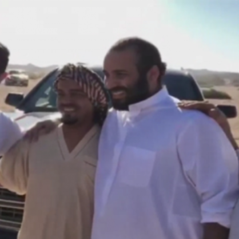 من لقاء ولي العهد السعودي الشباب في نيوم