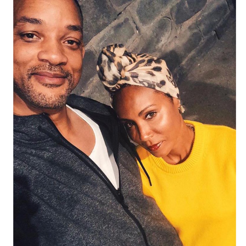 ويل سميث مع زوجته جادا اللذان يتمان مع بعضهما هذا العام أكثر من نصف عمريهما!