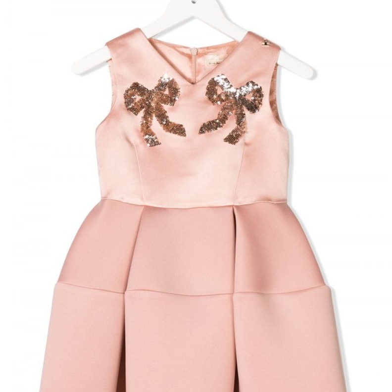 فستان تول مطرز من Gucci