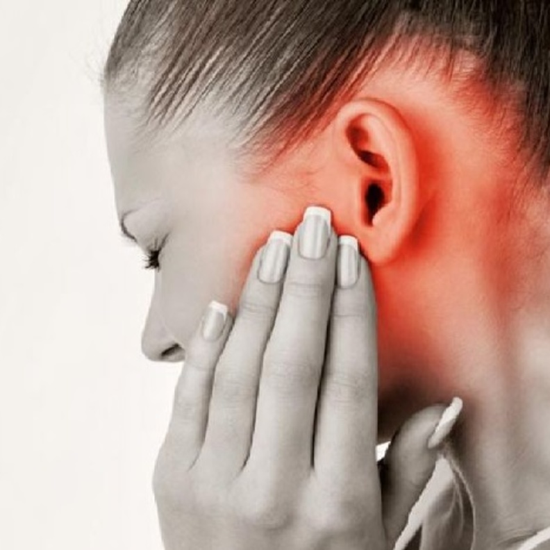  الوراثة من أسباب ورم العصب السمعي