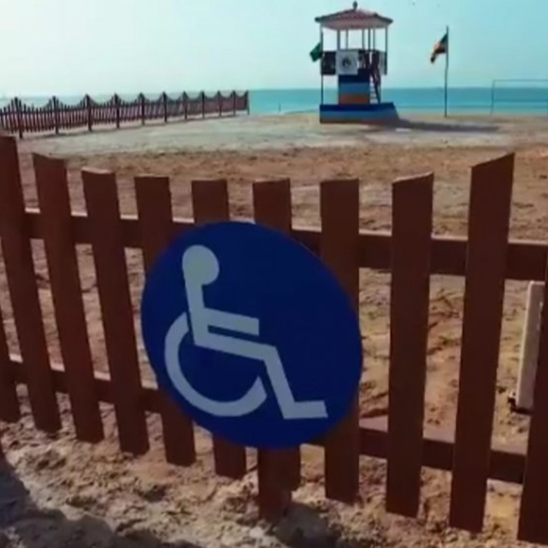 مساحة المشروع 2400 متر