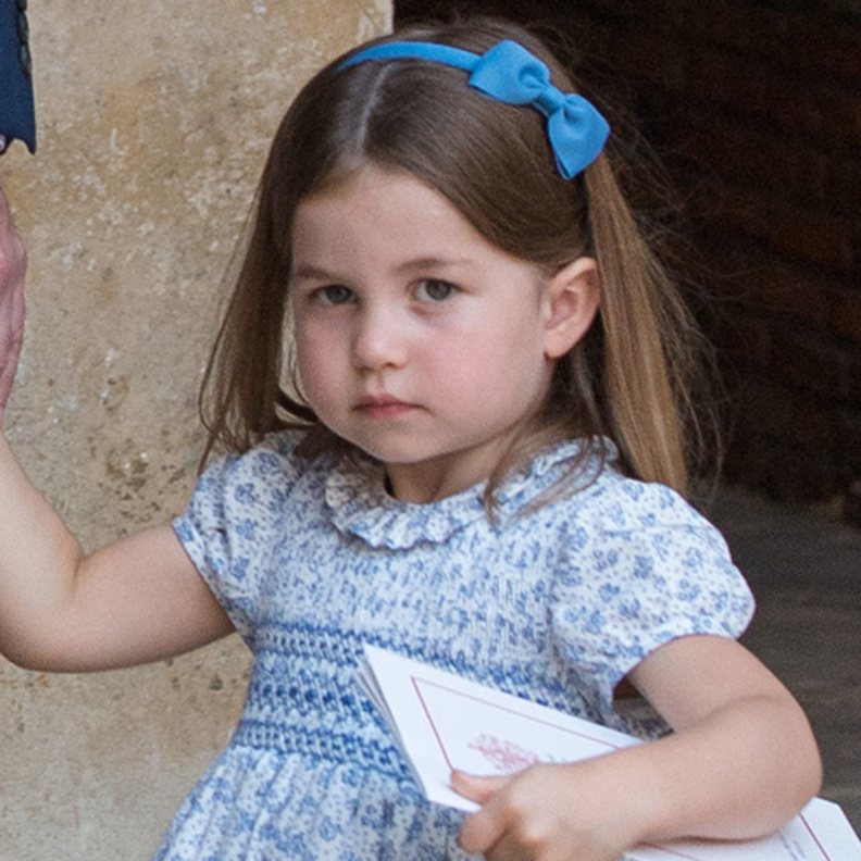 الأميرة تشارلوت مهووسة بالموضة والرقص