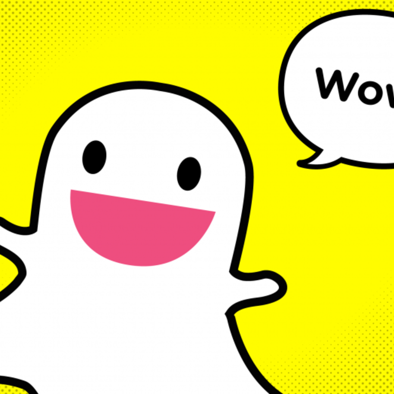 تقوم العدسات الجديدة عند ظهورها ببعض الحركات مثل فتح الفم أو تحريك الحاجب