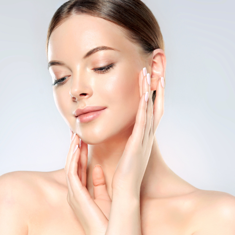 لا تنسي استخدام إسفنجة المكياج