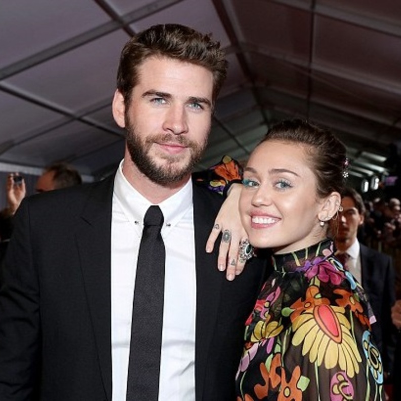 مايلي يايرس وليام هيمسورث