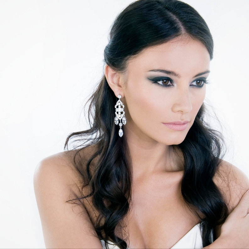 اقراط للعروس