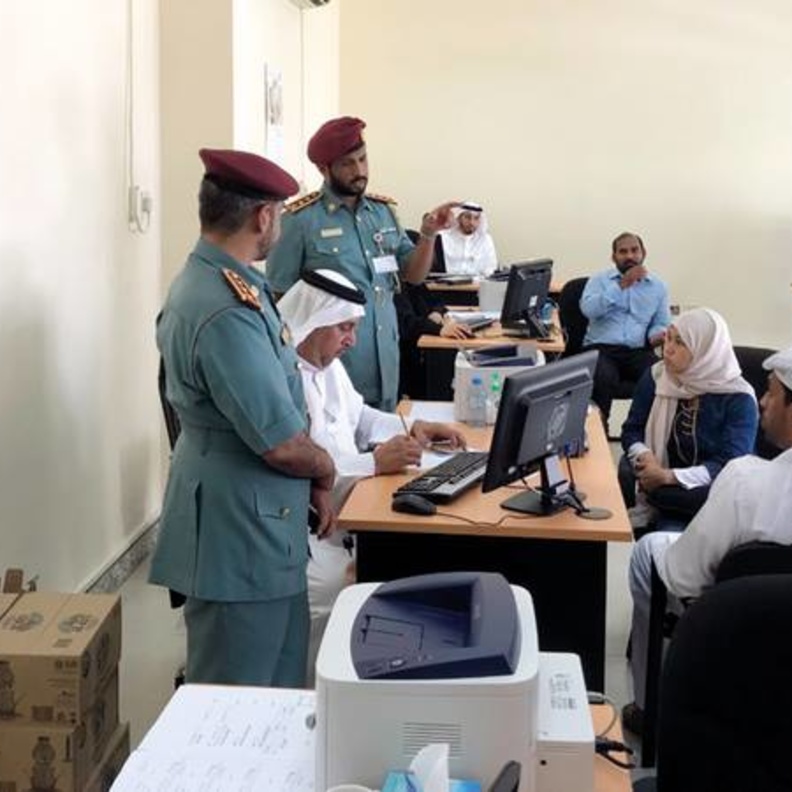 تجديد إقامة رعايا "دول الحروب" مشروط باستمرار الأزمة في بلدانهم