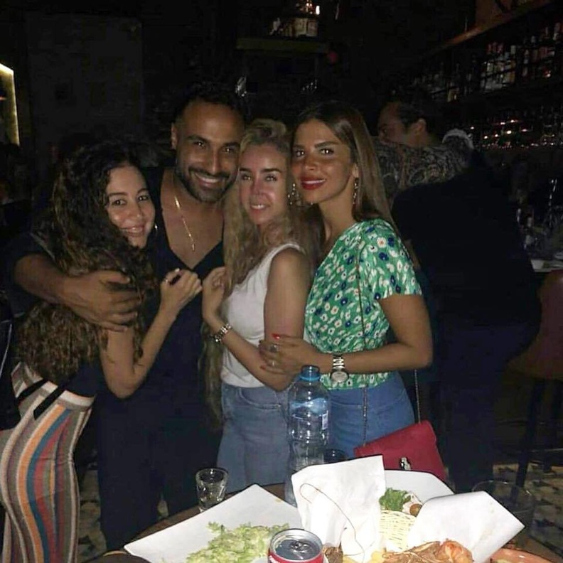 هنا الزاهد واحمد فهمي