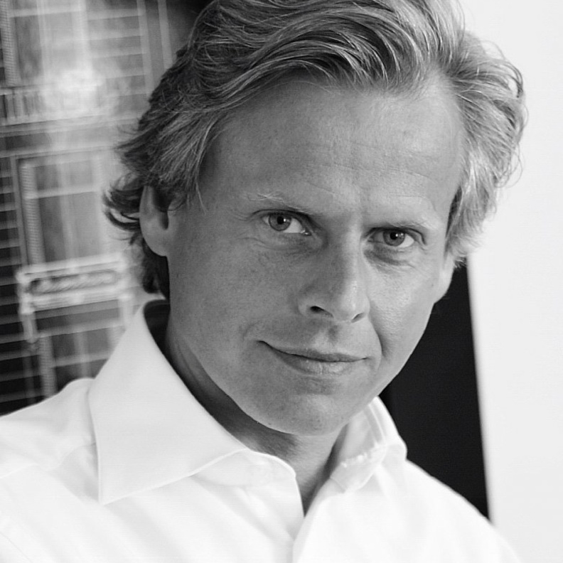 الرئيس التنفيذي "لوران بوايو" Laurent Boillot