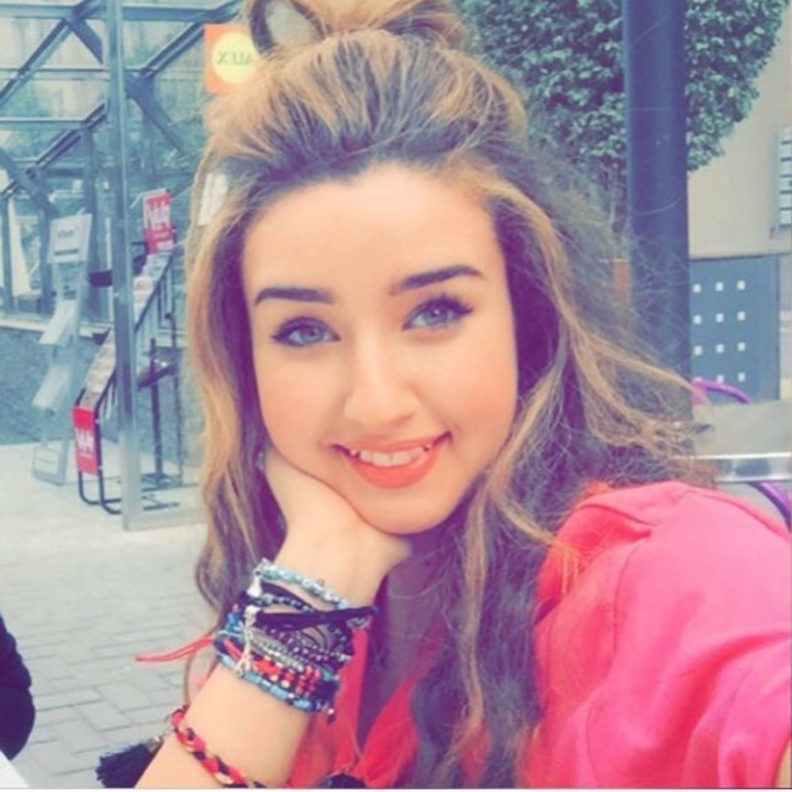 تعرفوا على فارق العمر بين هنا الزاهد واحمد فهمي