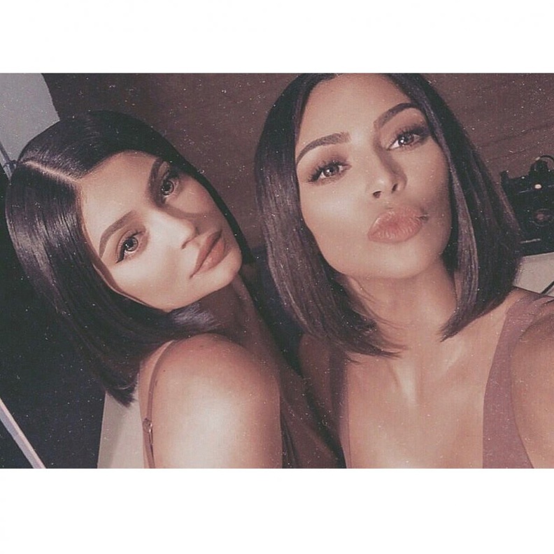 كيم كارداشيان وكايلي جينر