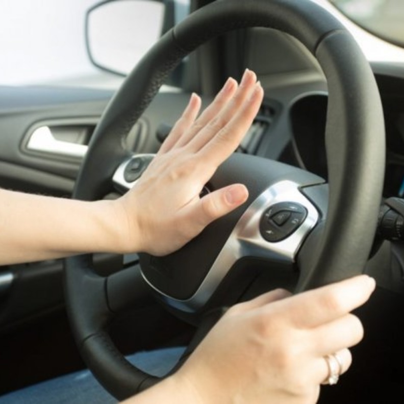 عادات رائعة لليابانيين أثناء قيادة السيارات يجب أن يتعلمها الجميع