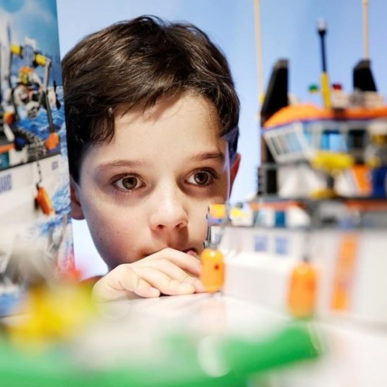  كيفية التعامل مع التحرش الجنسي عند الاطفال الذكور