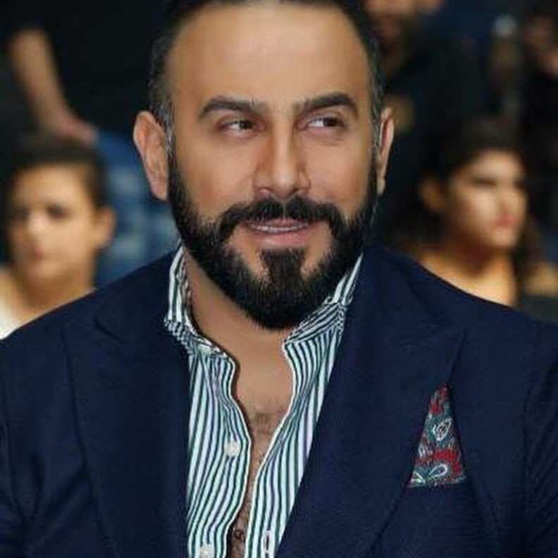 رسائل متبادلة بين نادين نجيم وقصي خولي