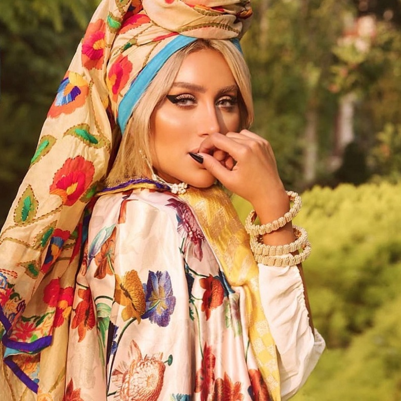 مايا دياب تعلن عن تأجيل حفلها في مصر