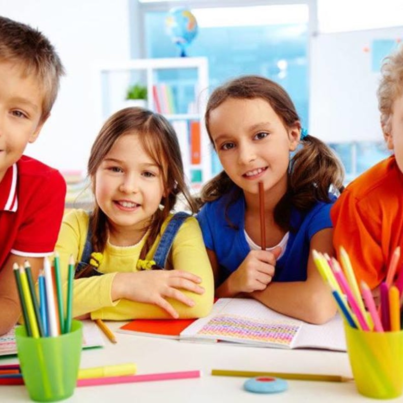 خطوات هامة لتحقيق النجاح والتفوق الدراسي للأبناء 