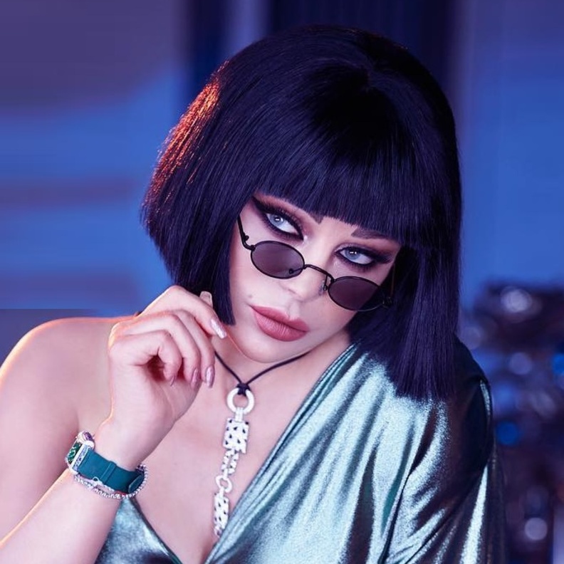 تسريحة شعر هيفاء وهبي 2018