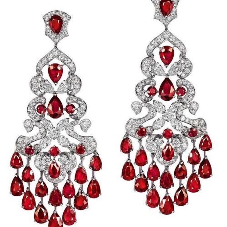 خاتم من آنا هو  Anna Hu