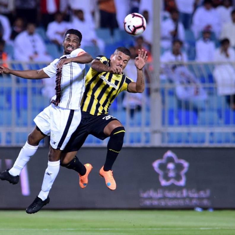 الأهلي يفشل في تحقيق الفوز أمام التعاون