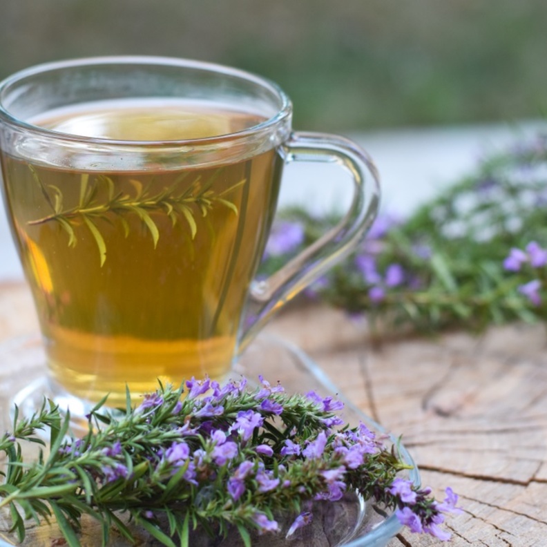 فوائد شاي الزعتر للتنحيف