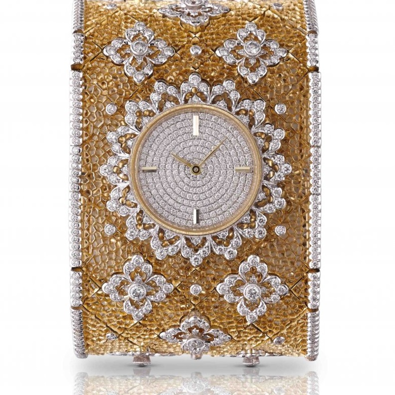 ساعة من هاري ونستون Harry Winston