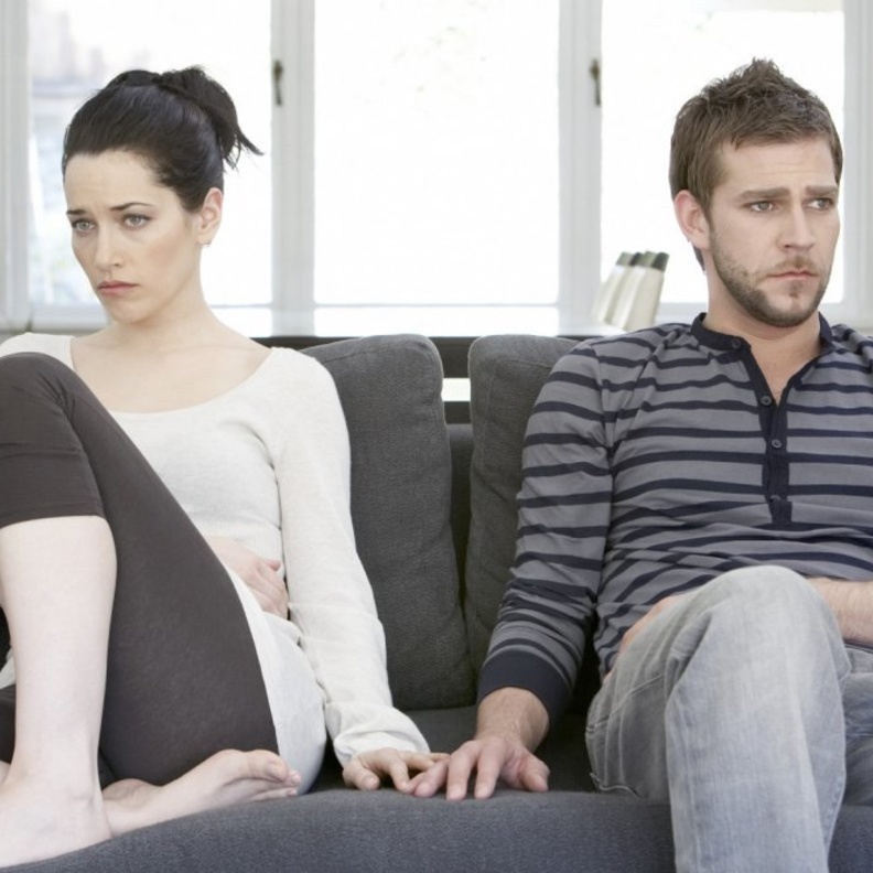 ما هي العلامات التي تدل على استغلال الشريك لشريكته