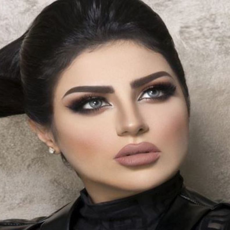 حليمة بولند