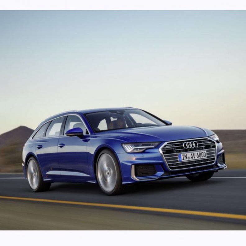 ذات محرك قوي ونظام هجين