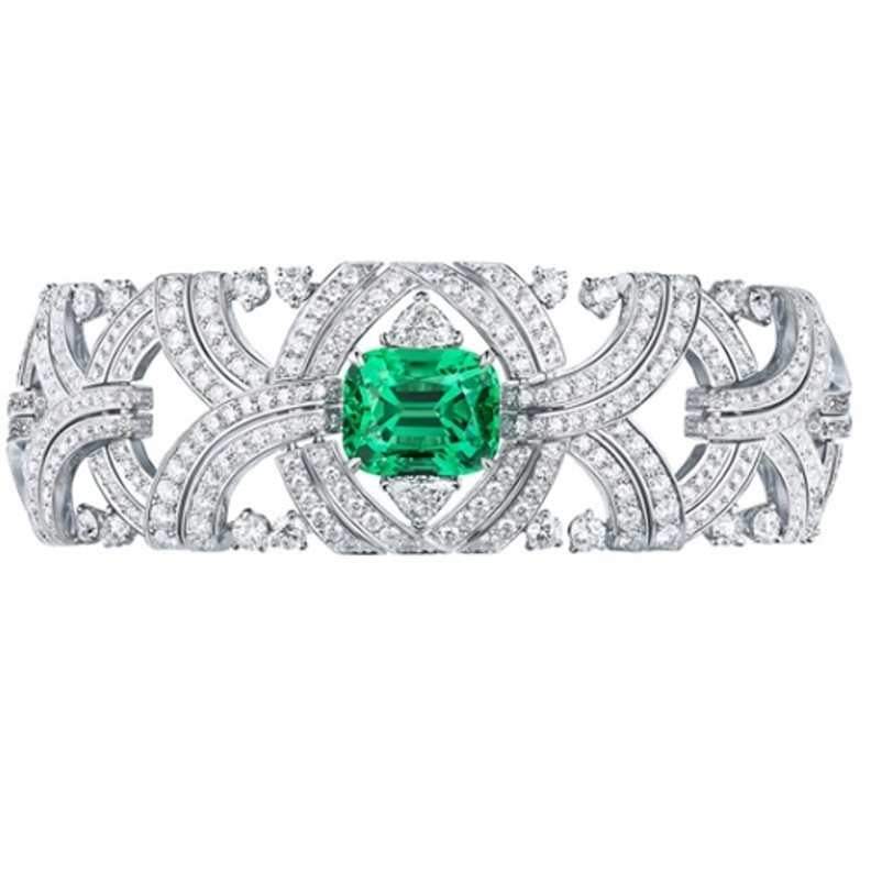 اسوارة من شوميه Chaumet