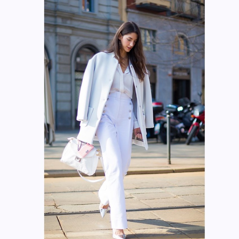 اختاري الأبيض لاطلالاتك هذا الخريف