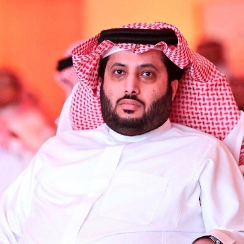 تركي آل الشيخ يوجه بزيادة مقاعد العائلات في الملاعب السعودية
