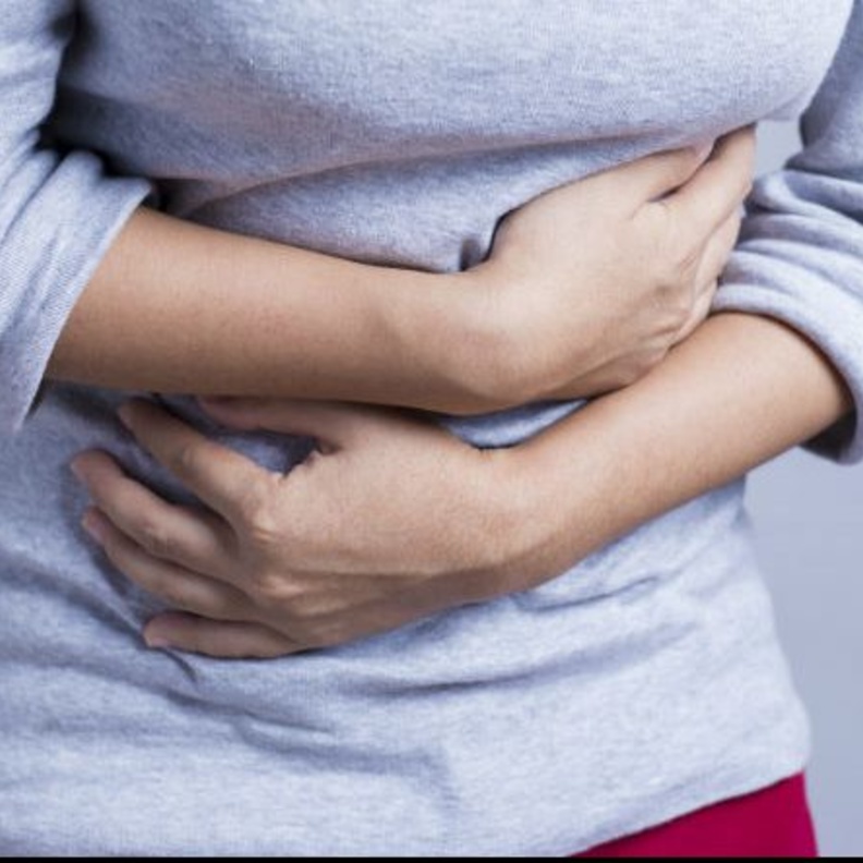 تضخم الكبد يسبب ألم الظهر و البطن