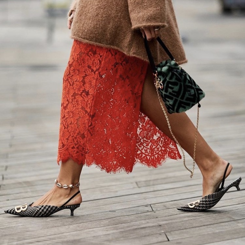 أحذية المدببة موضة خريف شتاء 2018 2019